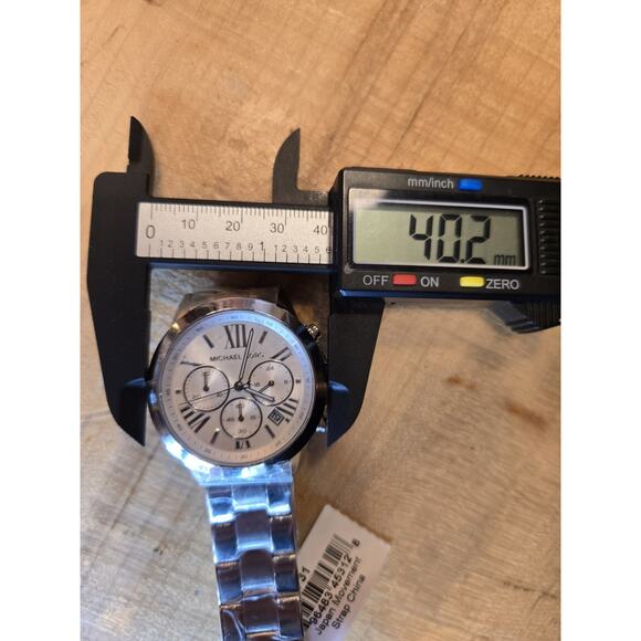 Michael Kors Silver and White Women's Watch - Picture 9 of 9